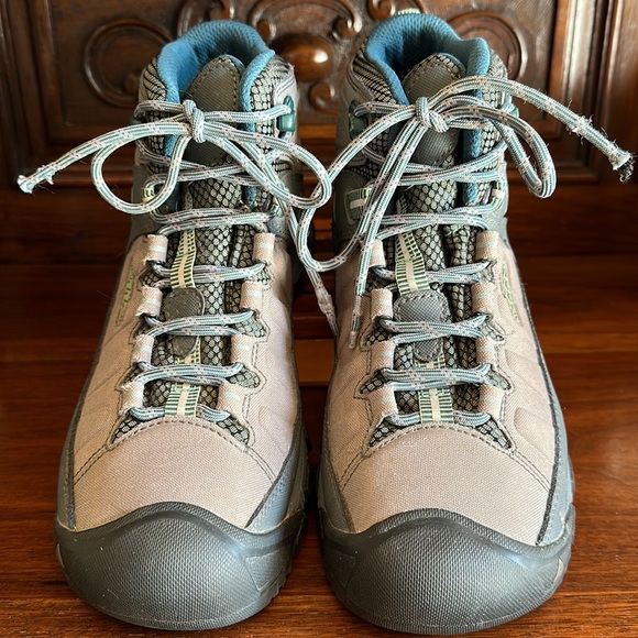 KEEN Women's Targhee Waterproof High Rise Hiking Shoe’s ~ 9.5 - Picture 9 of 13